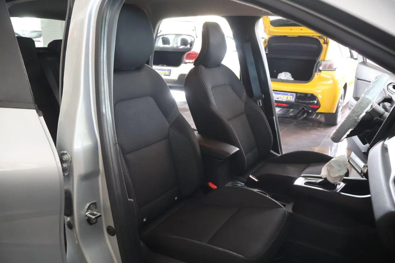 Renault Captur - View model 33