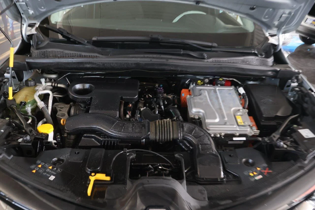 Renault Captur - View model 37