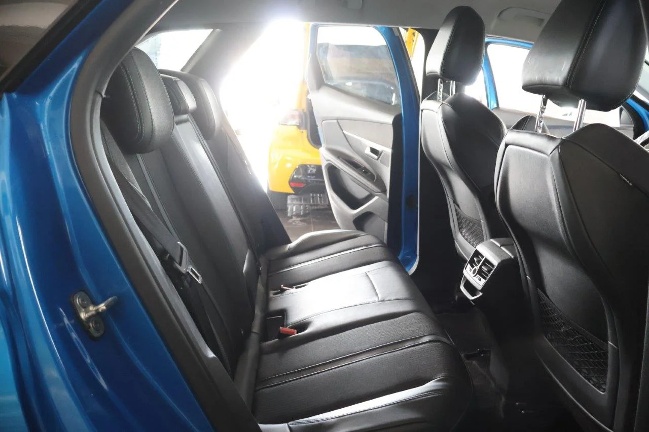 Peugeot 3008 - View model 31