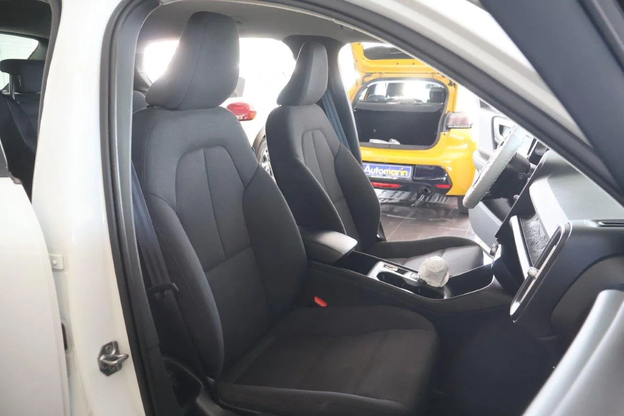Volvo XC40 - View model 29