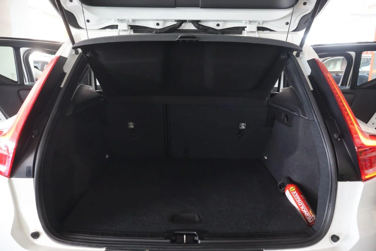 Volvo XC40 - View model 31
