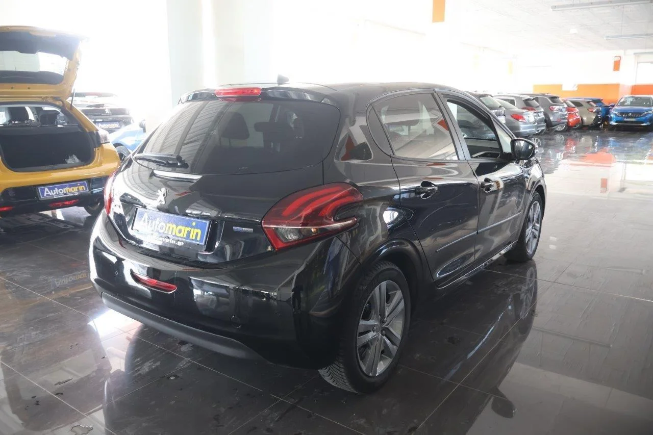 View 5 - Peugeot 208 - 2016