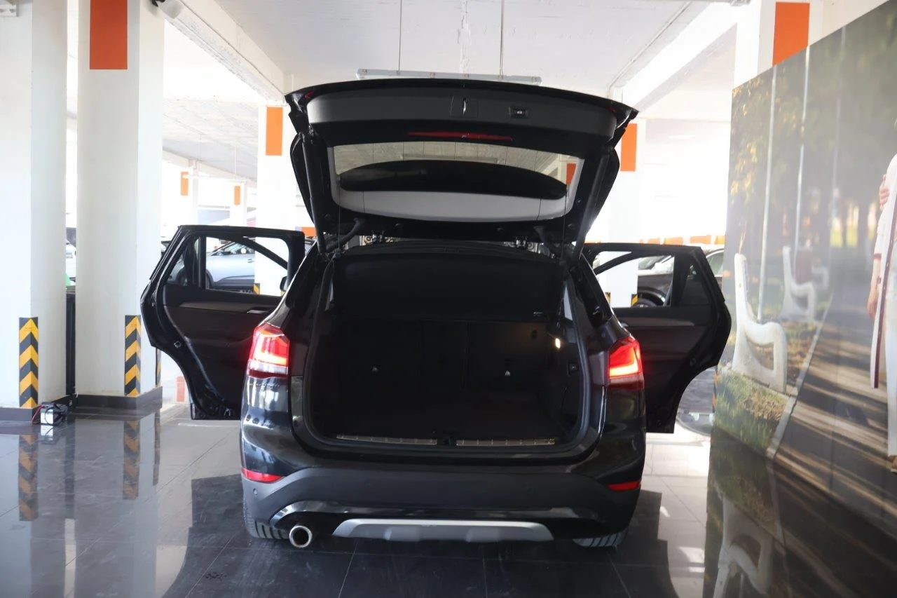 Bmw X1 - View model 8