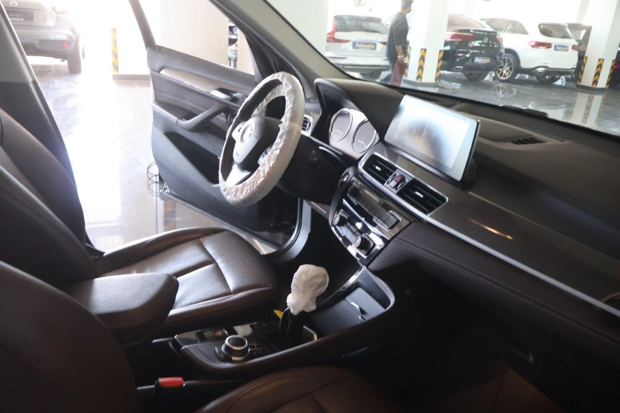 Bmw X1 - View model 38