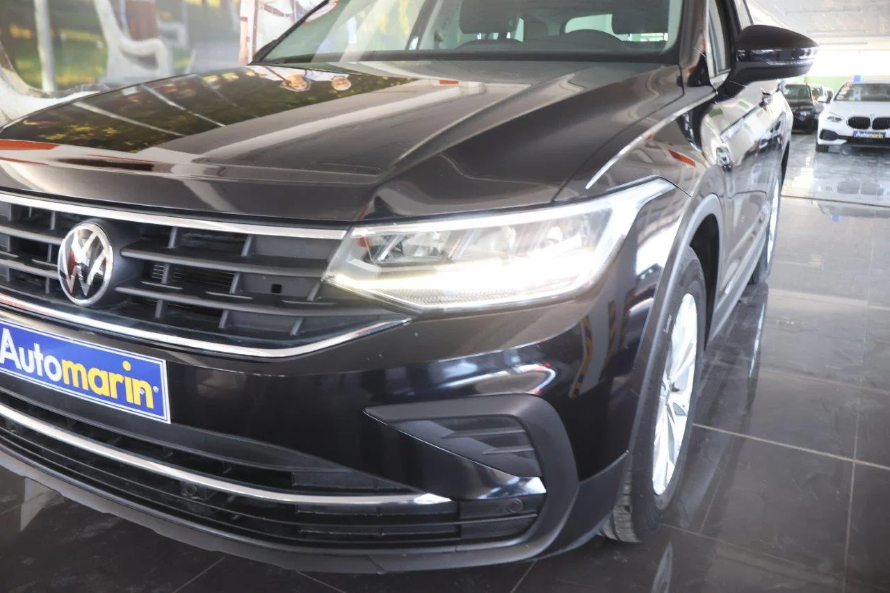 Volkswagen Tiguan - View model 16
