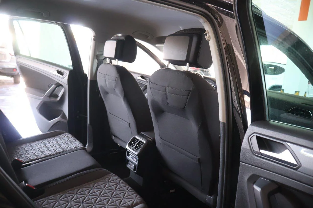 Volkswagen Tiguan - View model 31