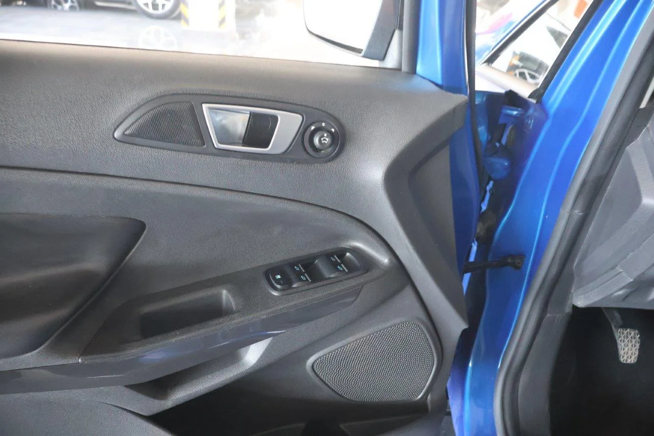 Ford EcoSport - View model 22