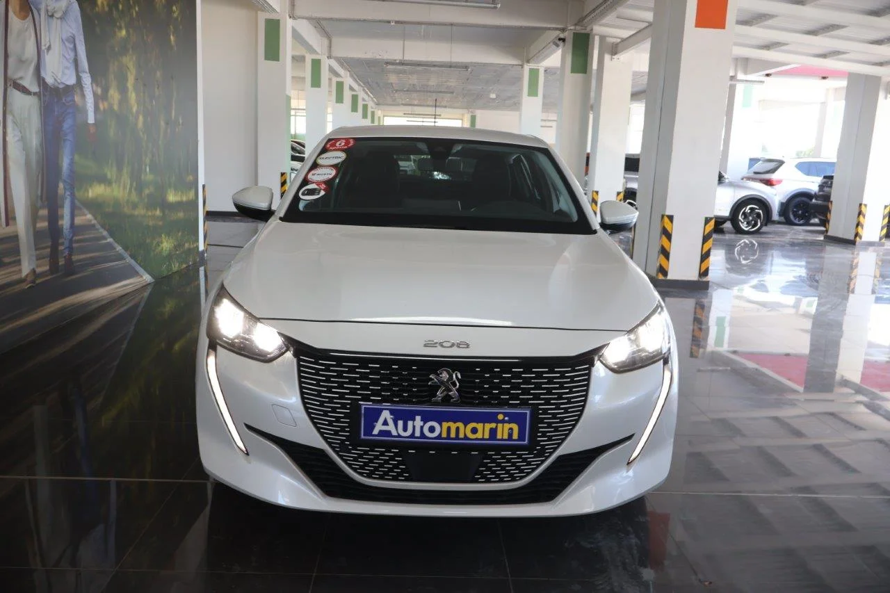 View 3 - Peugeot 208 - 2020