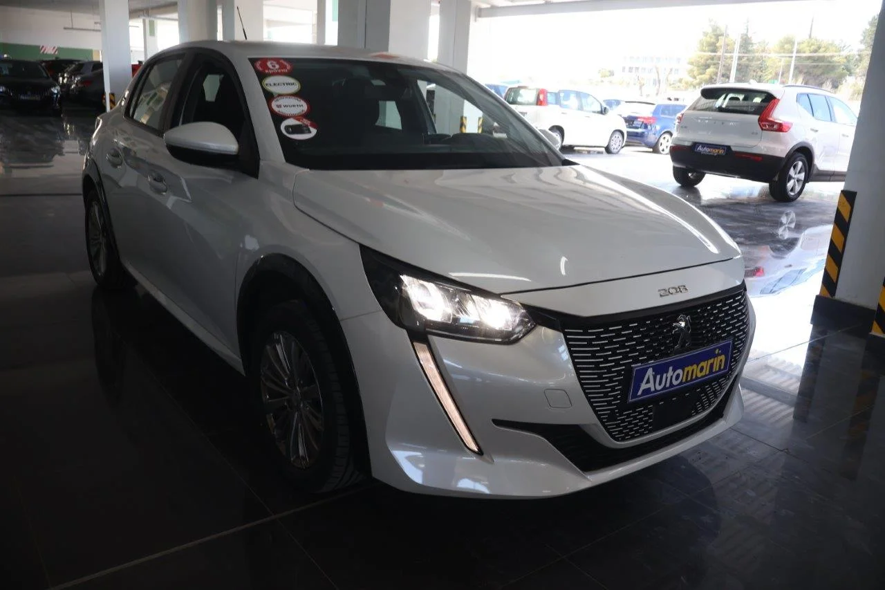 View 4 - Peugeot 208 - 2020