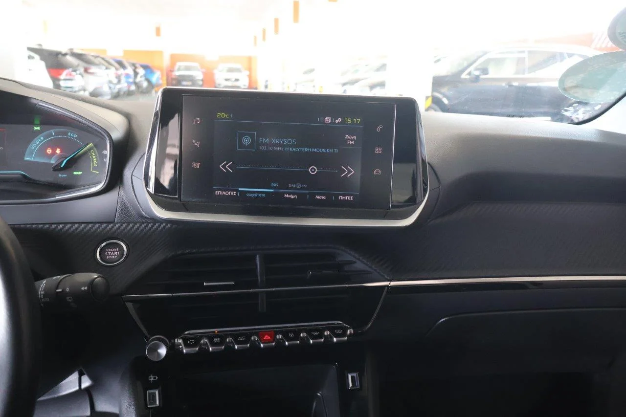 Peugeot 208 - View model 20