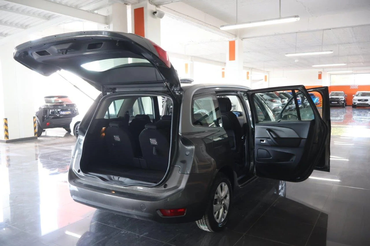 Citroen C4 Grand Picasso - View model 7