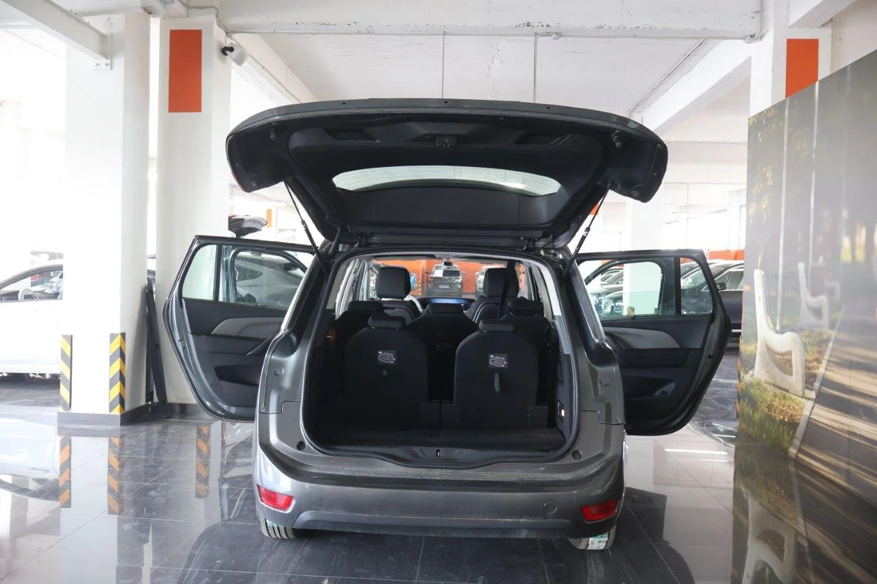 Citroen C4 Grand Picasso - View model 8