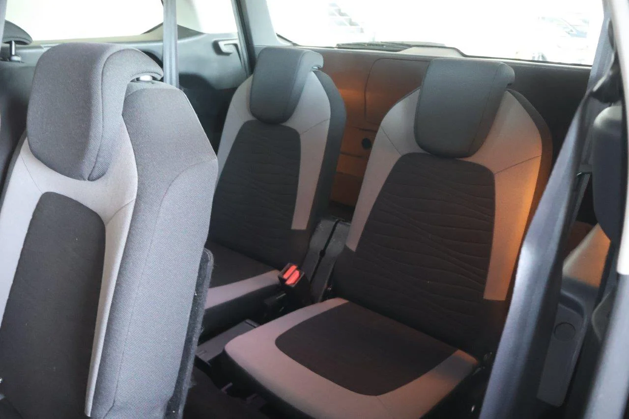 Citroen C4 Grand Picasso - View model 30