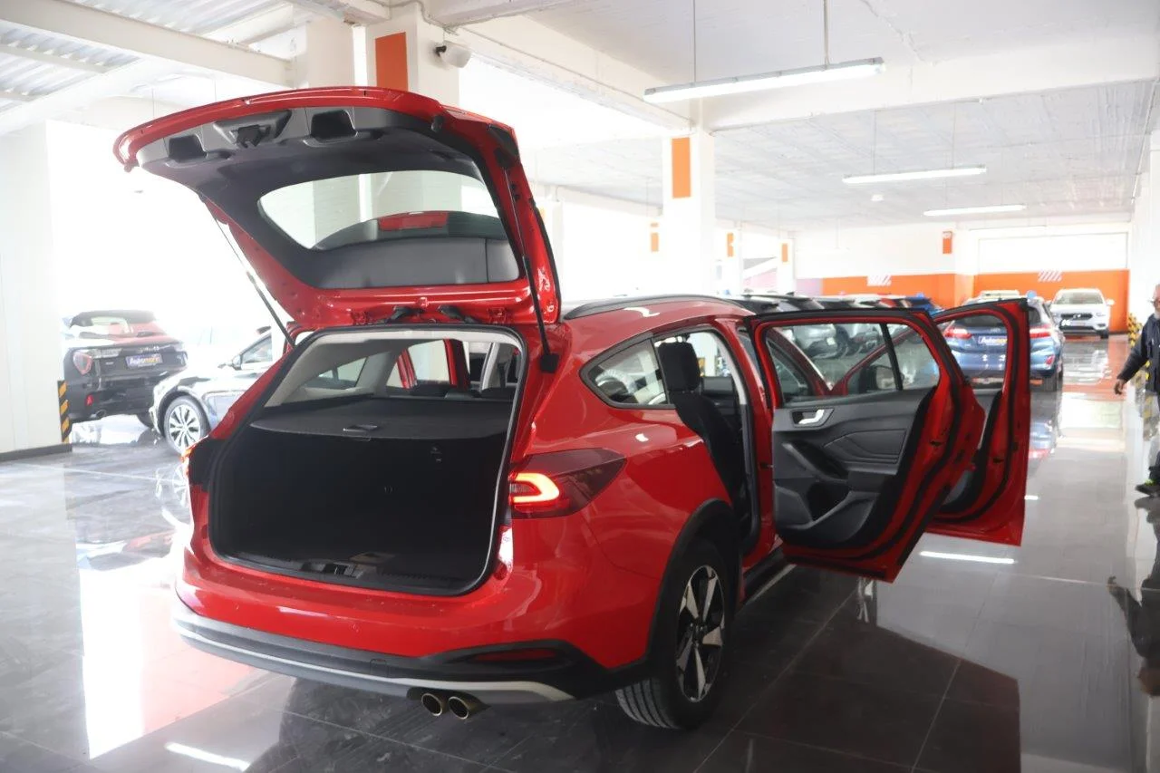Ford Focus - View model 7