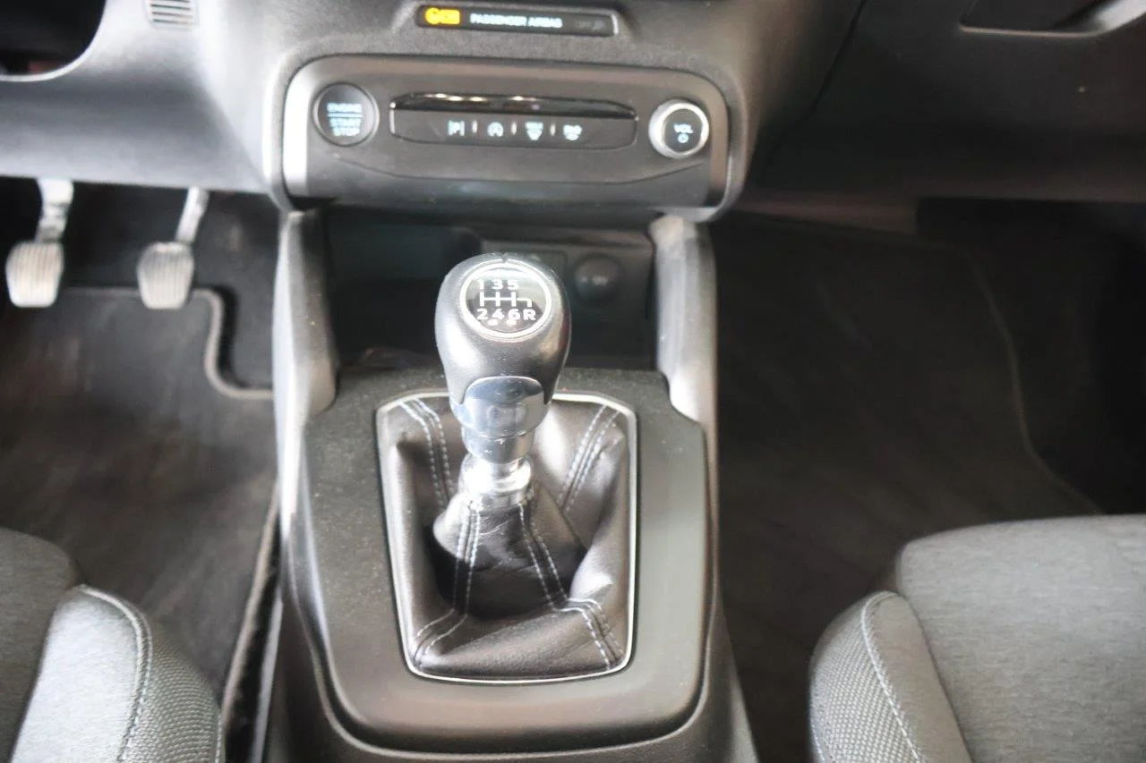 Ford Focus - View model 23