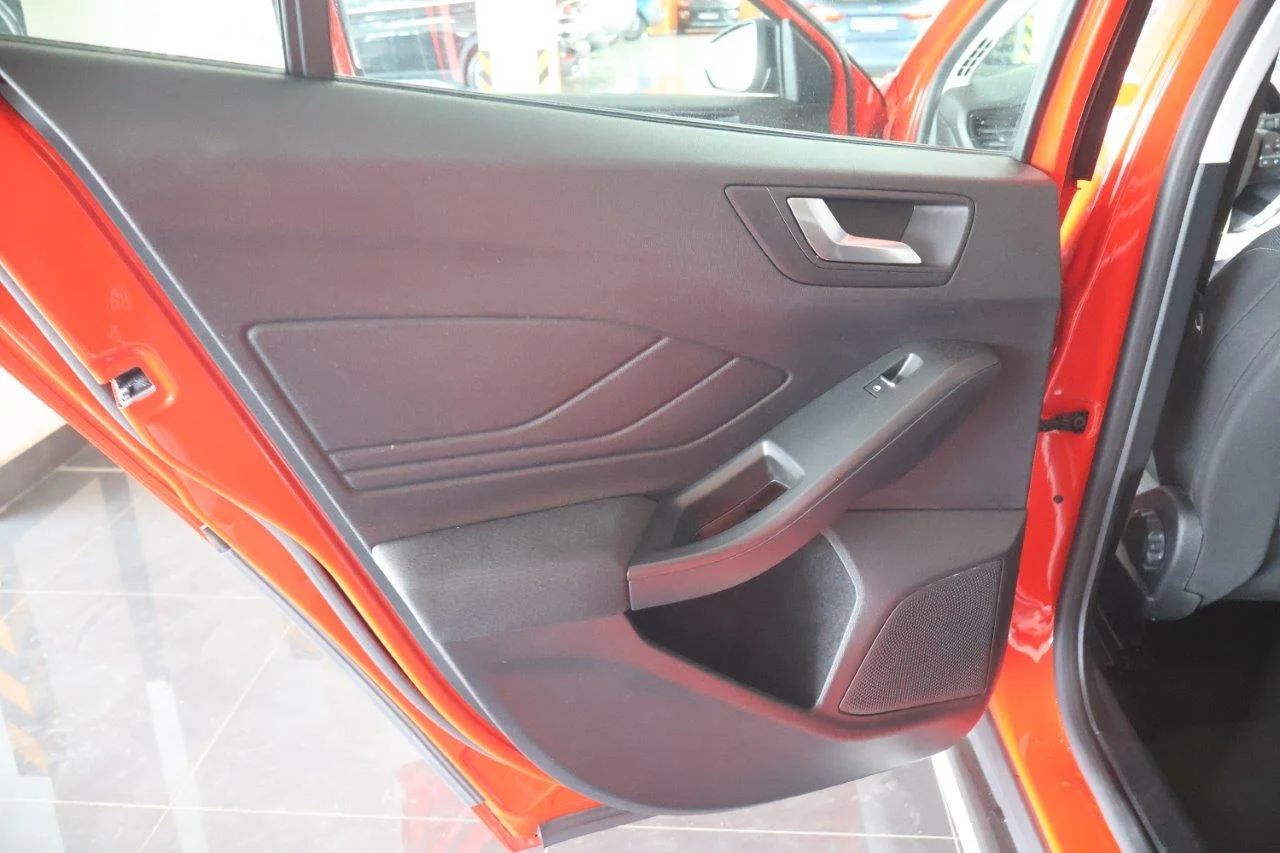 Ford Focus - View model 29