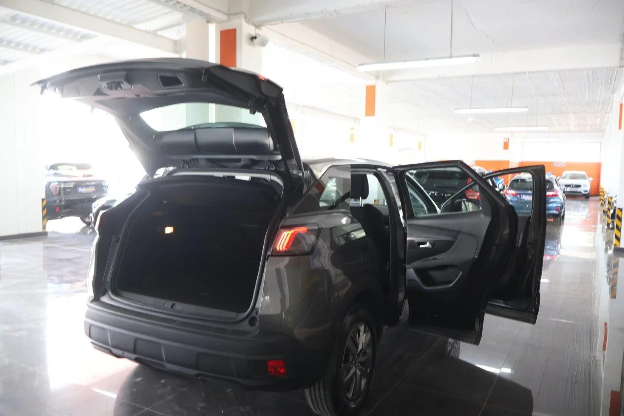 Peugeot 3008 - View model 7