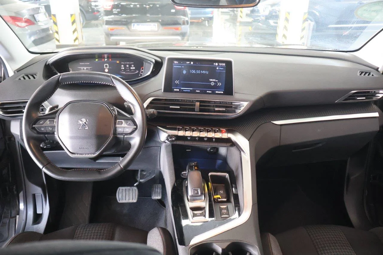 Peugeot 3008 - View model 18