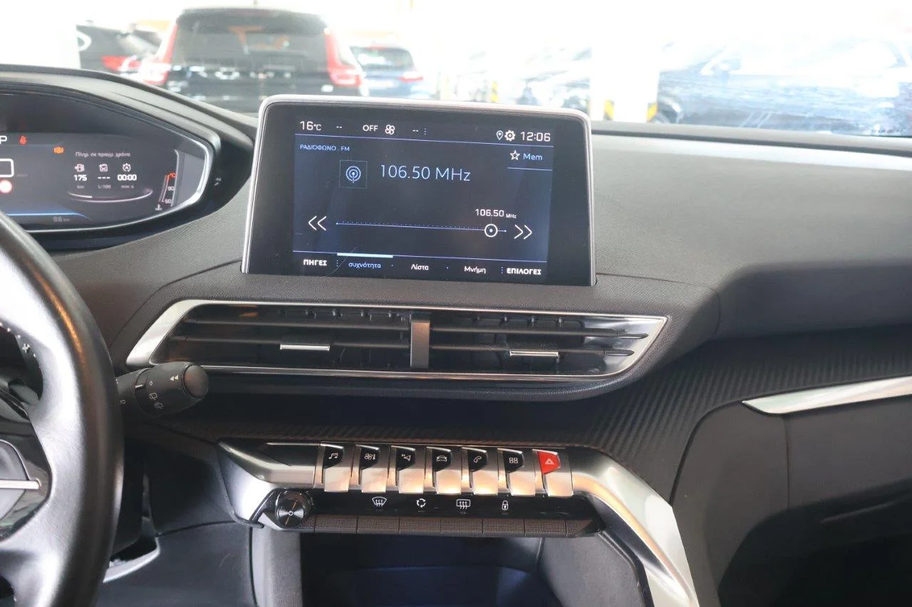 Peugeot 3008 - View model 19