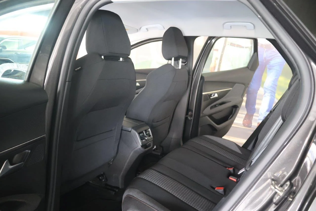 Peugeot 3008 - View model 26