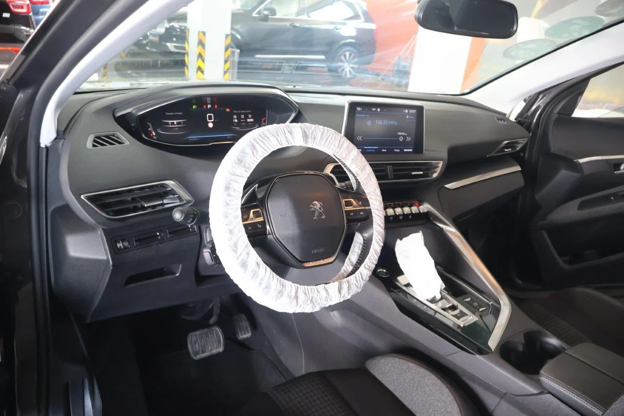 Peugeot 3008 - View model 35