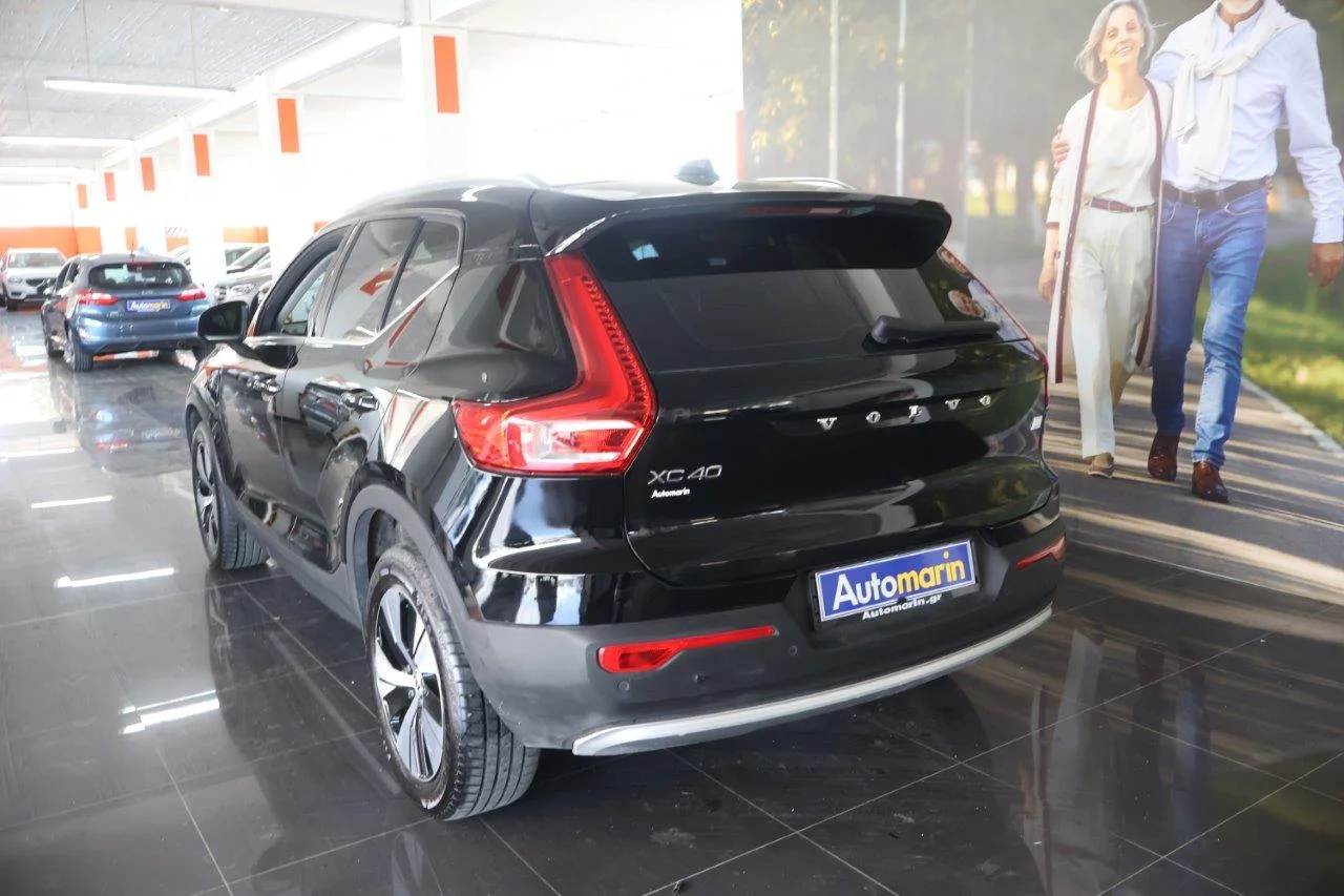 View 5 - Volvo XC40 - 2022