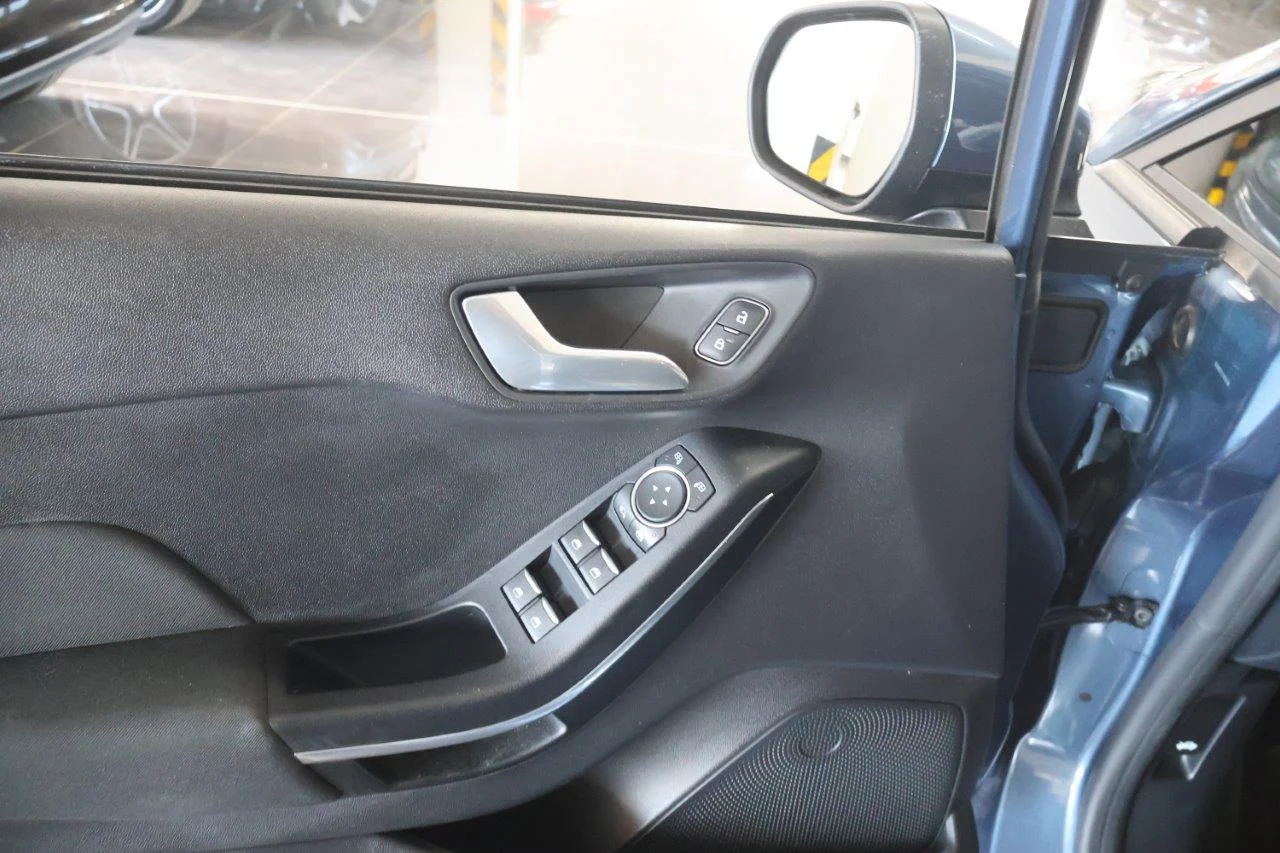 Ford Fiesta - View model 24