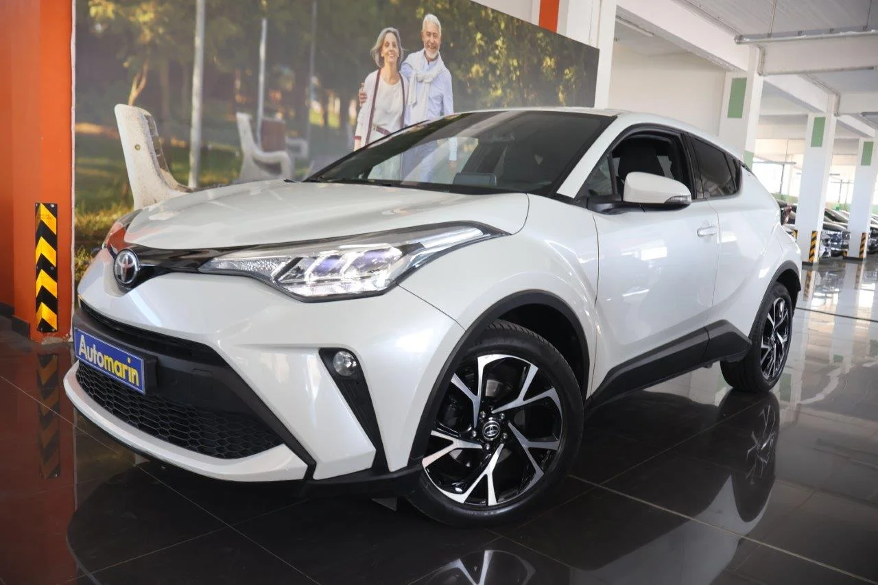 View 1 - Toyota C-HR - 2020