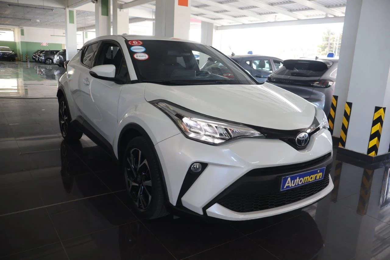 View 4 - Toyota C-HR - 2020