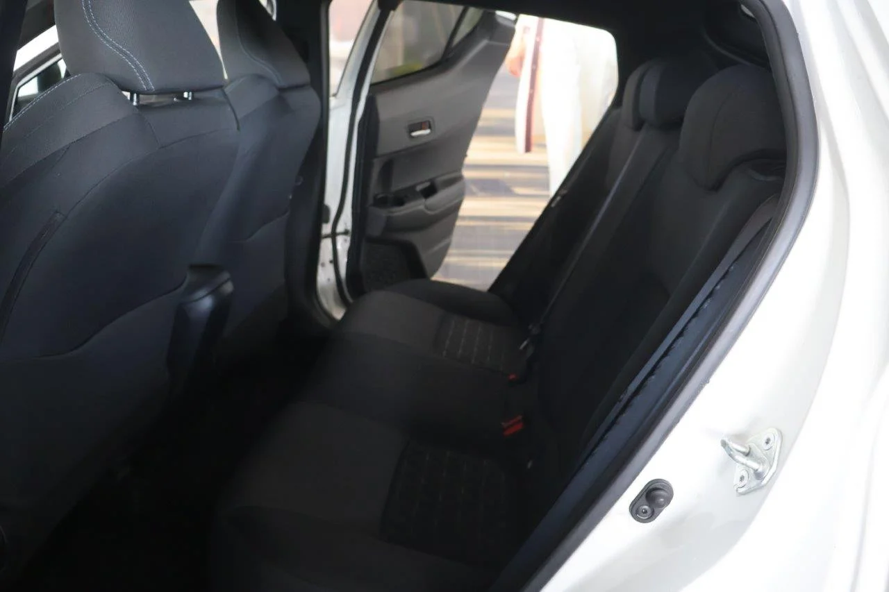 Toyota C-HR - View model 28