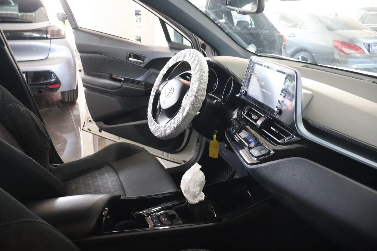 Toyota C-HR - View model 33