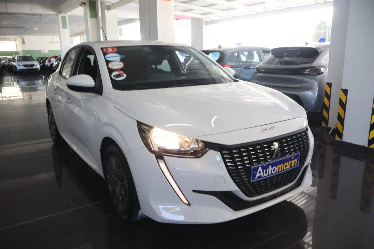 View 4 - Peugeot 208 - 2020