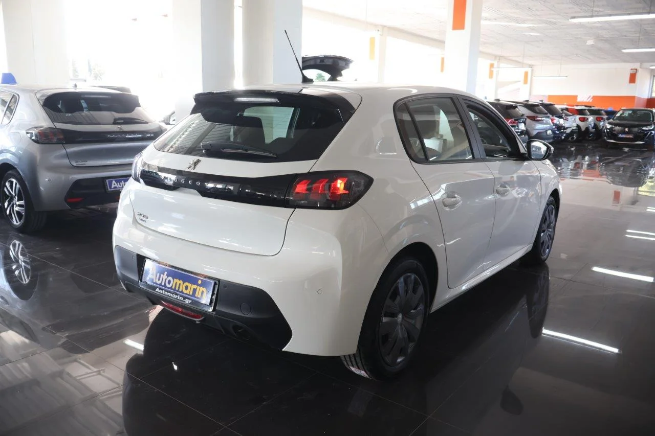 View 5 - Peugeot 208 - 2020