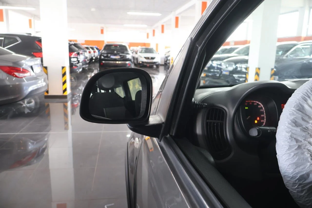 Fiat Panda - View model 18