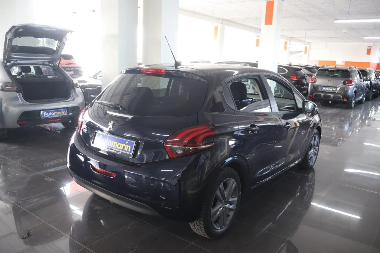 View 5 - Peugeot 208 - 2019