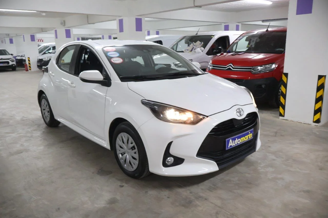 View 4 - Toyota Yaris - 2022