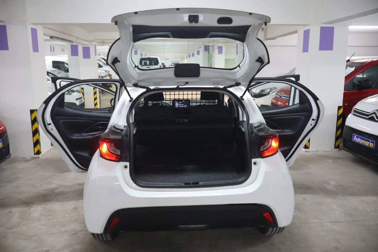 Toyota Yaris - View model 9