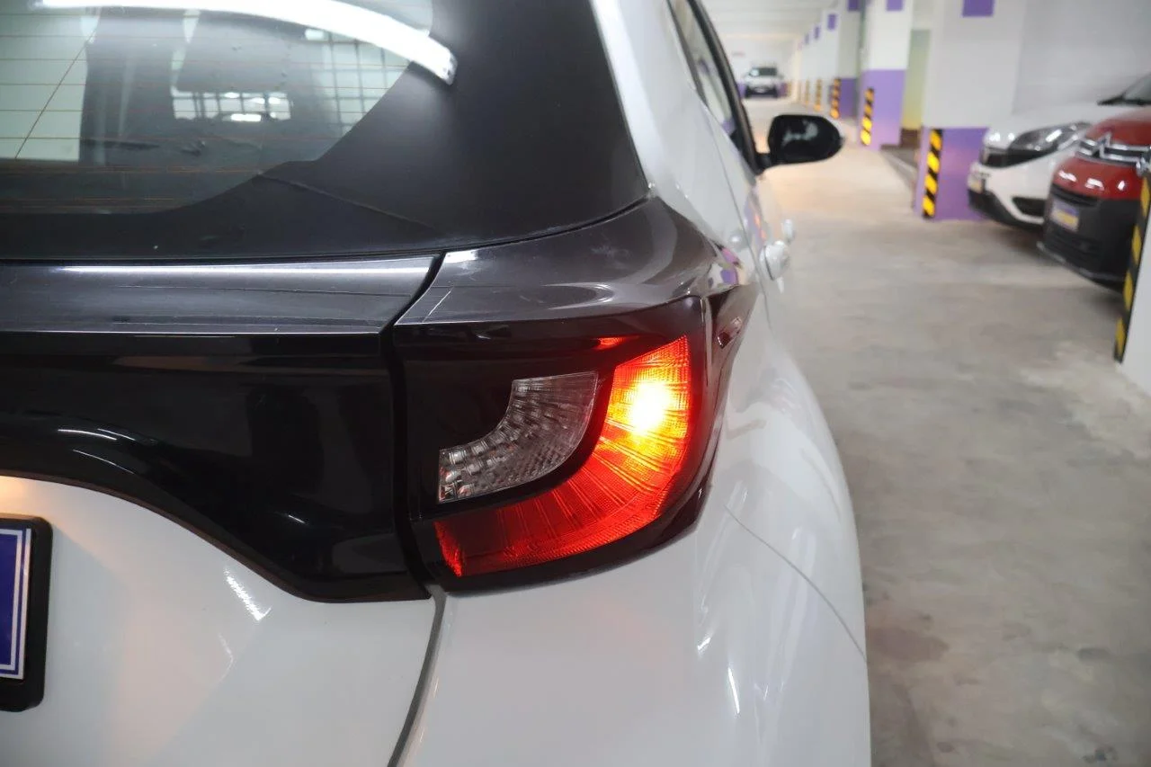 Toyota Yaris - View model 11