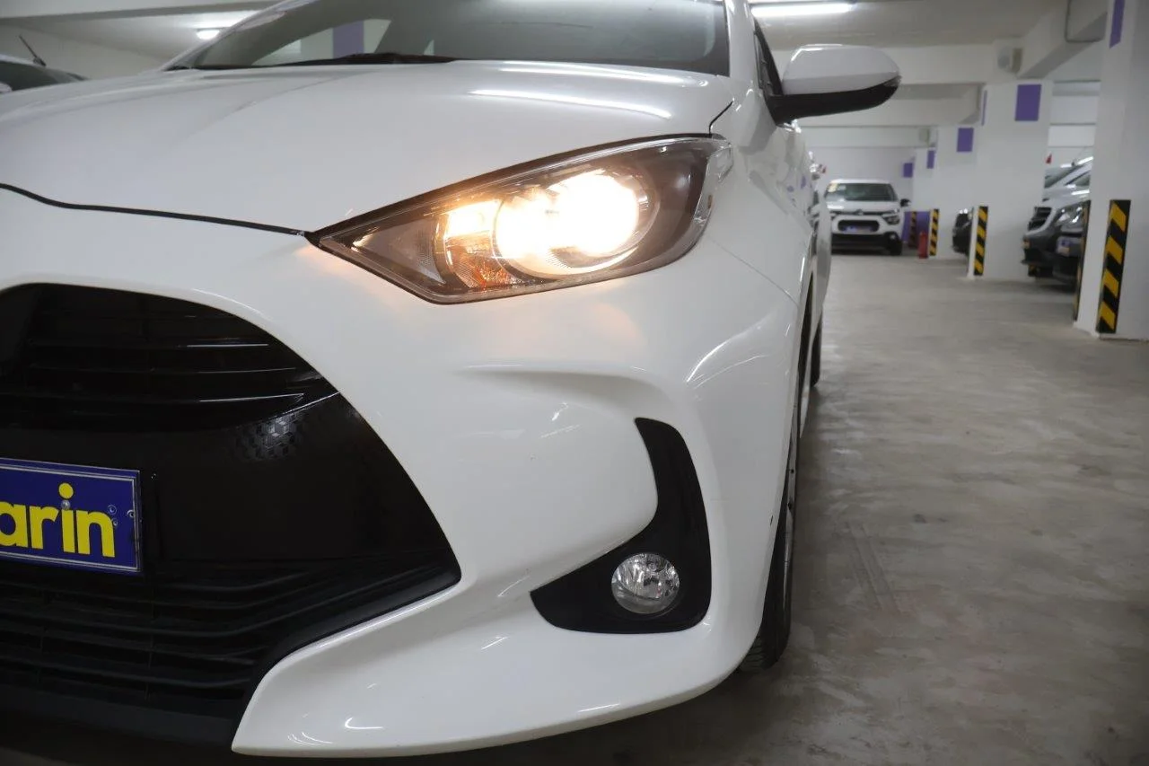 Toyota Yaris - View model 17