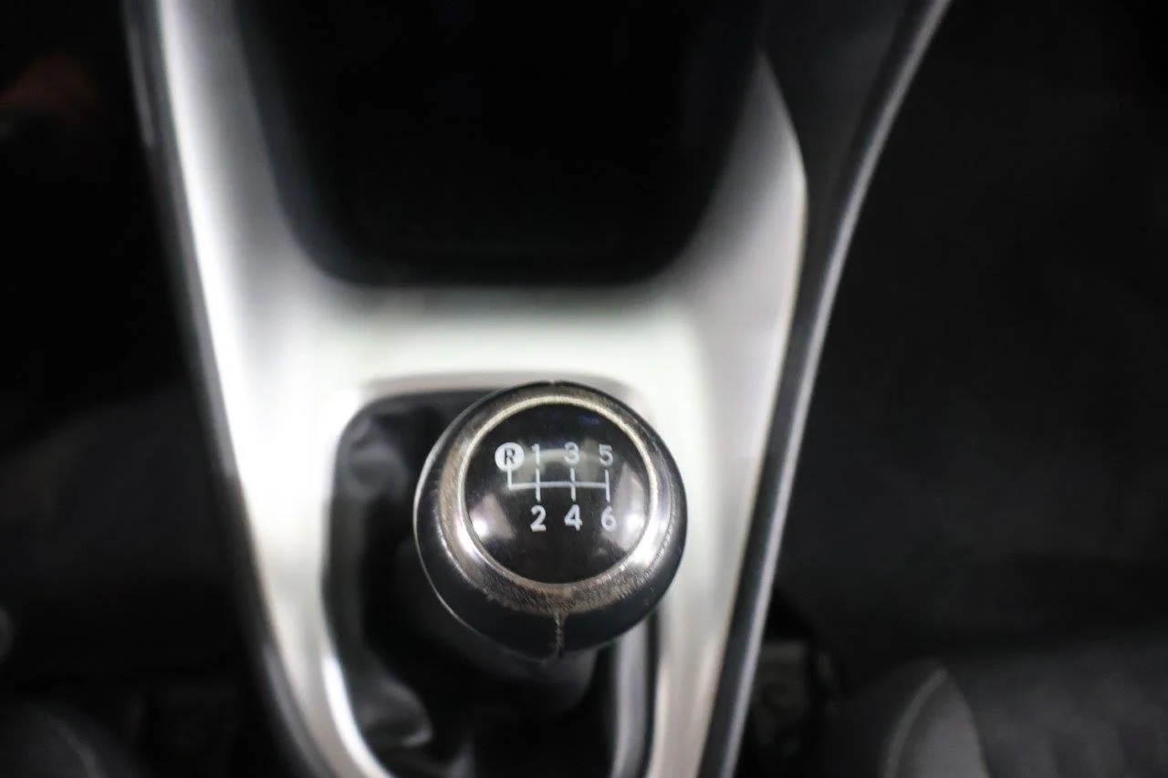 Toyota Yaris - View model 28