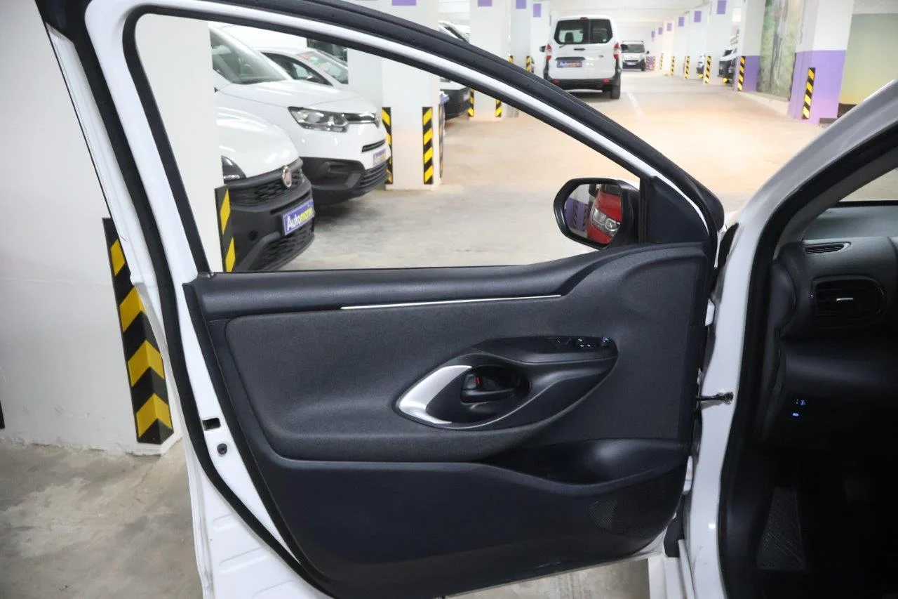 Toyota Yaris - View model 29