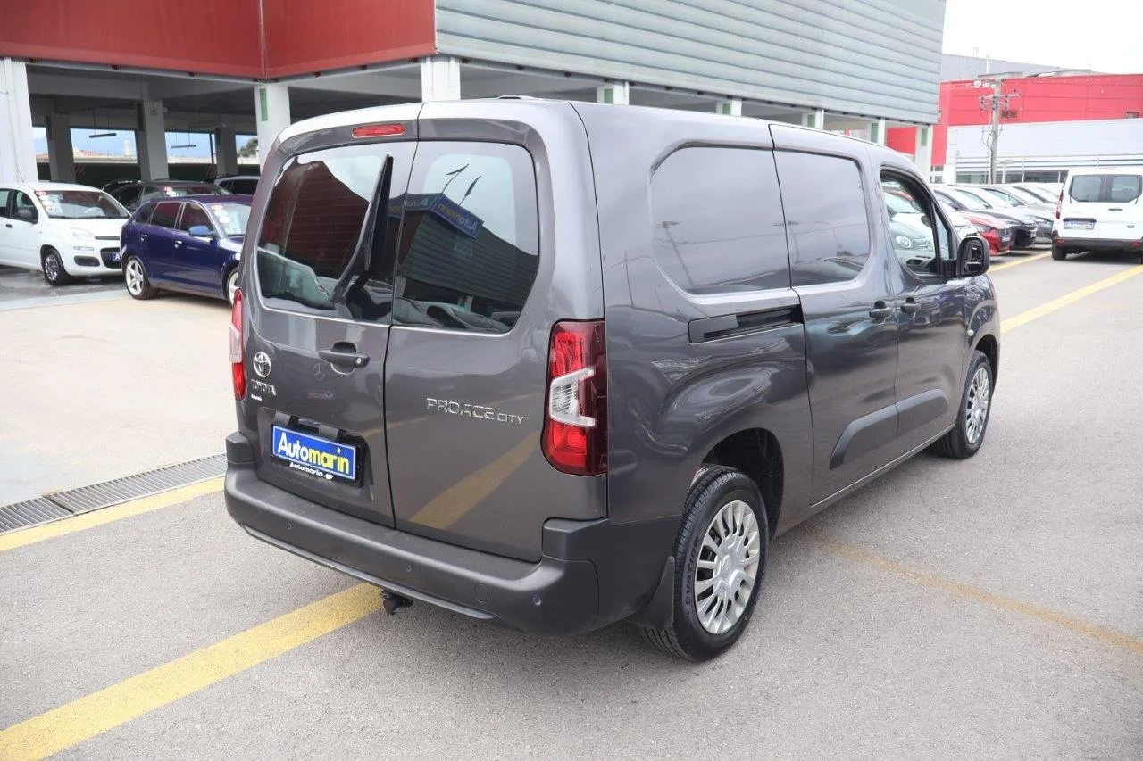 View 5 - Toyota Proace - 2021