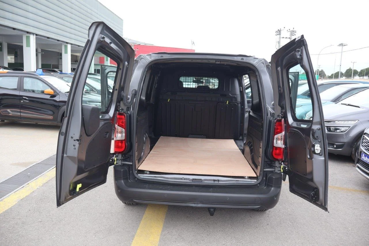 Toyota Proace - View model 9