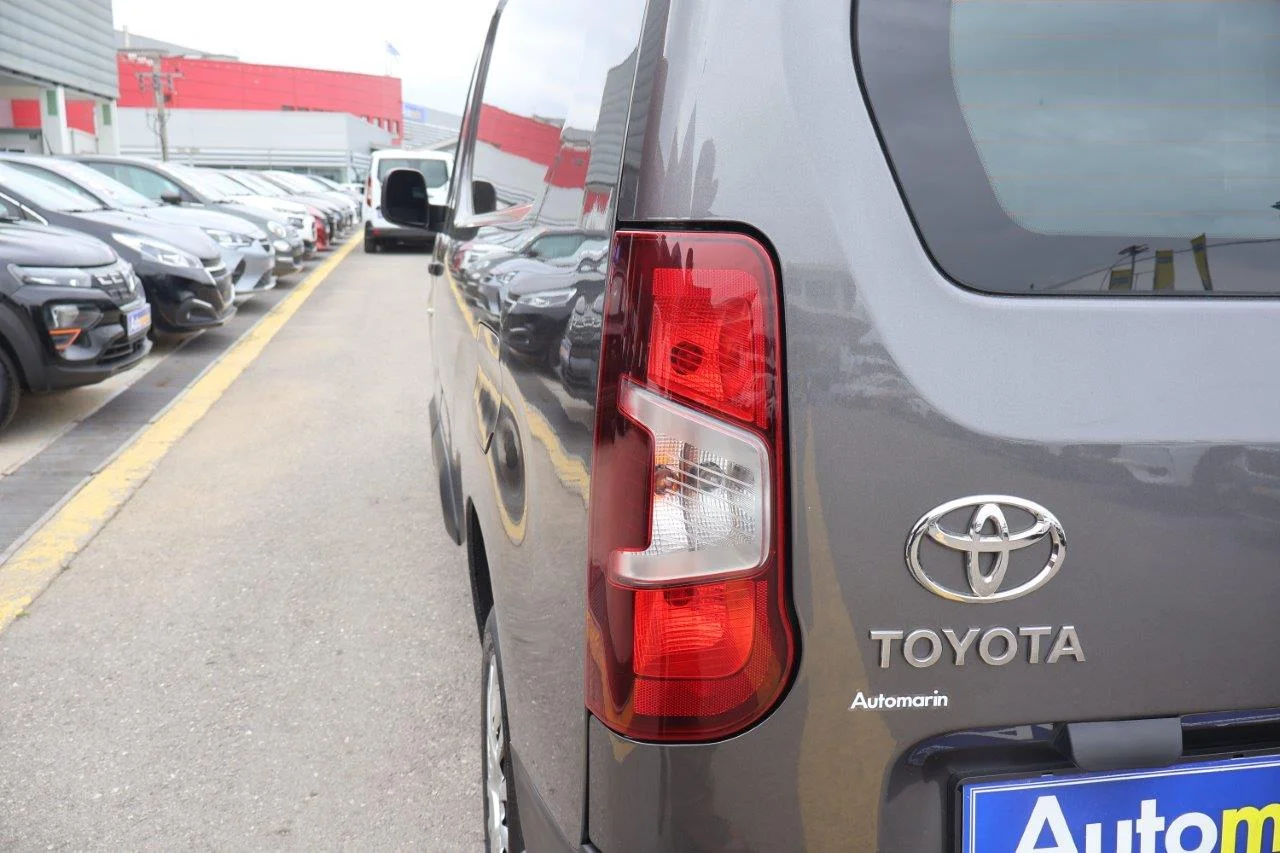Toyota Proace - View model 11
