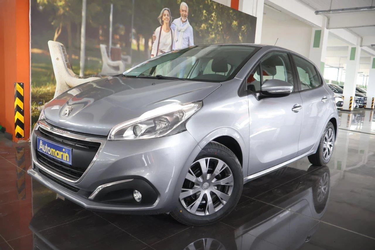 View 1 - Peugeot 208 - 2019