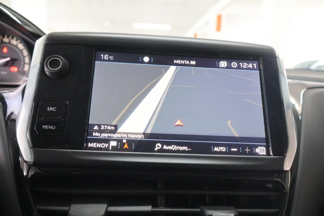 Peugeot 208 - View model 23