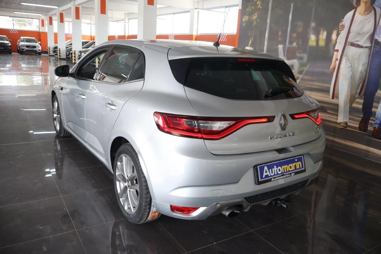 Renault Megane - View model 6