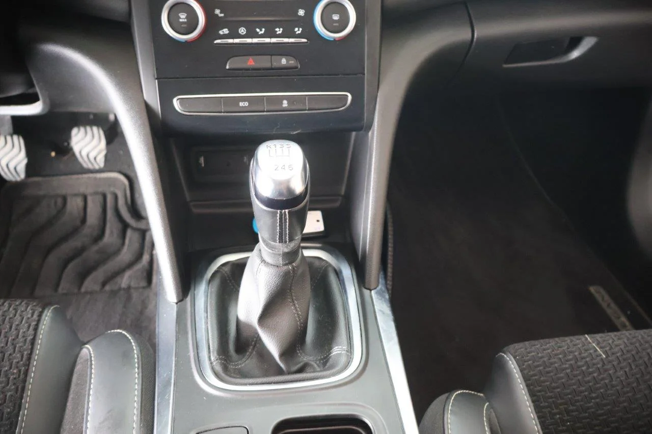 Renault Megane - View model 24