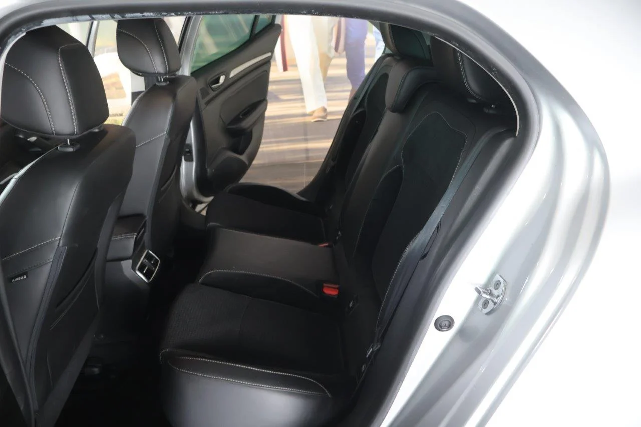 Renault Megane - View model 29
