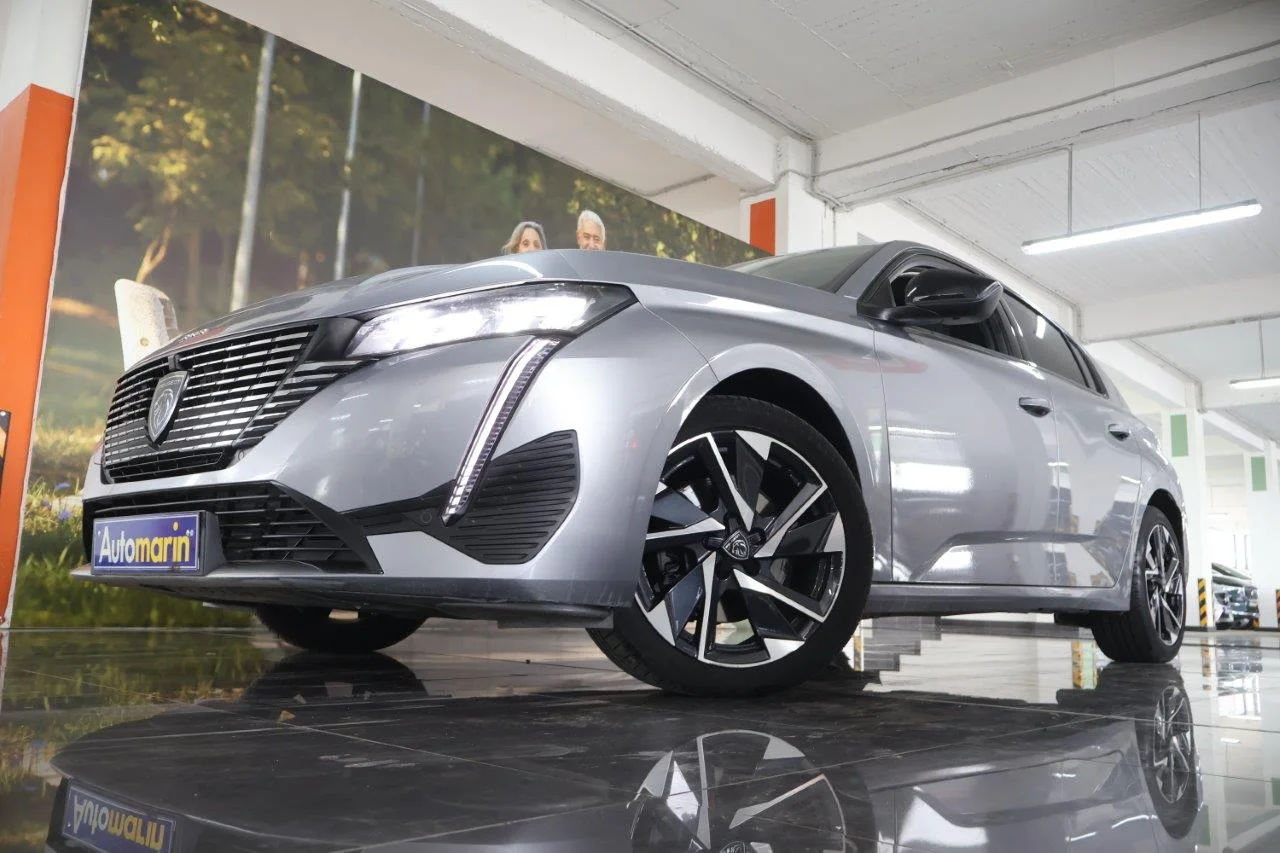 View 2 - Peugeot 308 - 2022